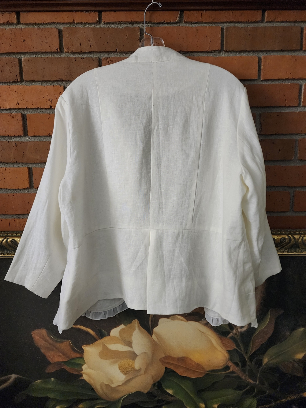 Multiples White Ruffled Linen Blazer - Picture 9 of 9